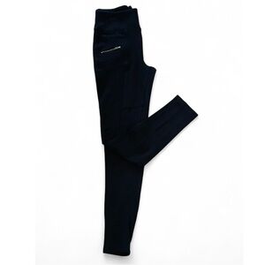 Women's Black Leggings with Zipper Pockets- Vylette